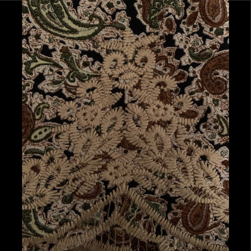 GIMMICKS BY BKE PAISLEY DRESS - Picture 6 of 8